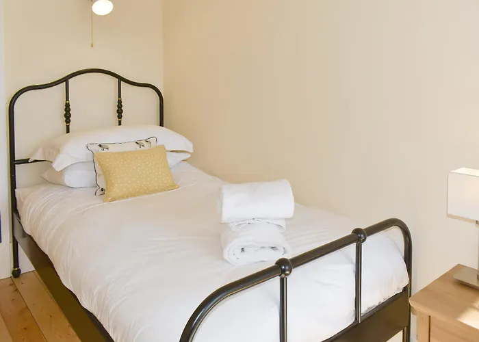 Campanula House بيت للعطل